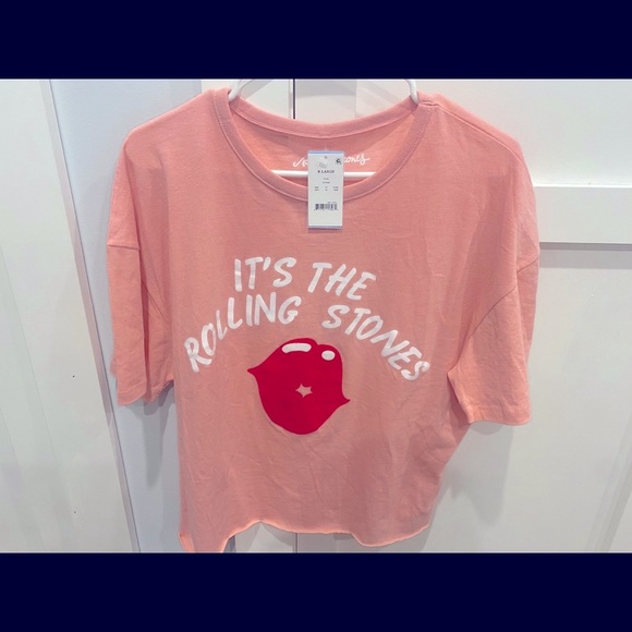NWT The Rolling Stones Pink Graphic T-Shirt SizeXL - Picture 3 of 4
